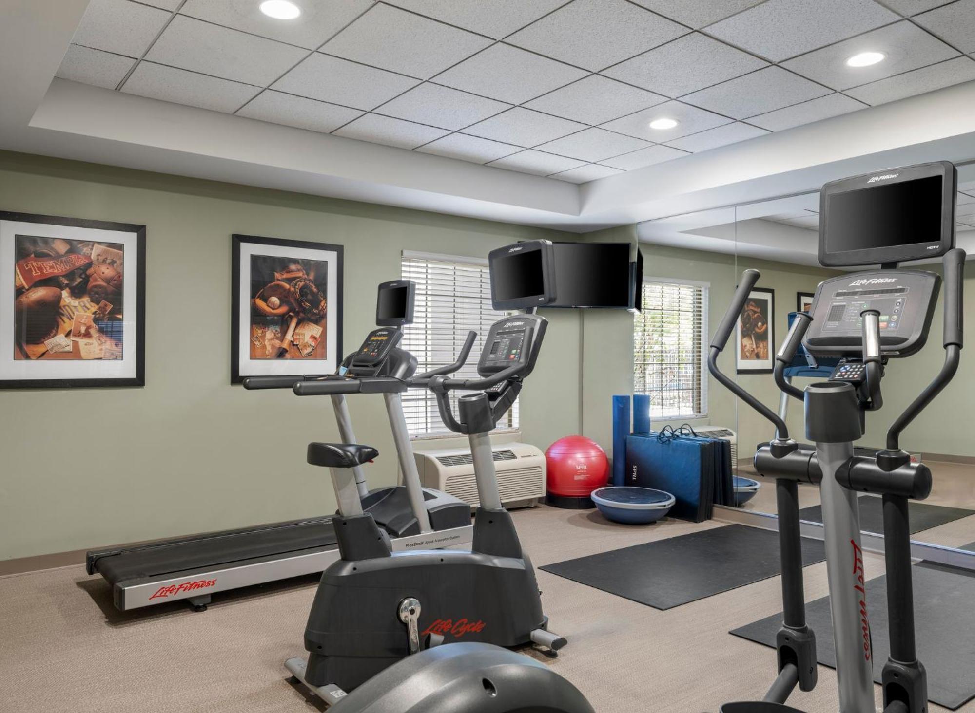 Staybridge Suites Indianapolis-Airport By Ihg Plainfield Εξωτερικό φωτογραφία