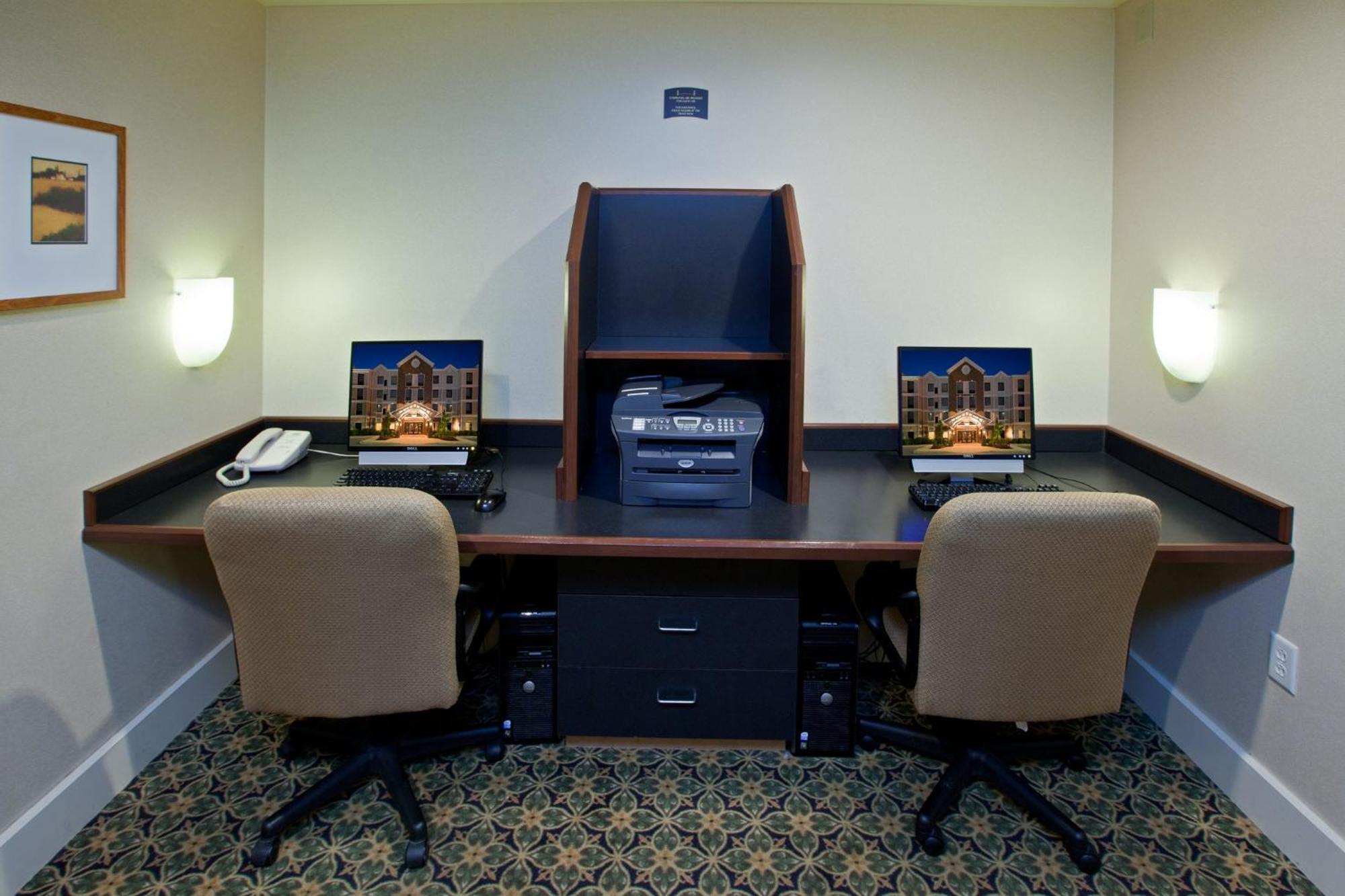 Staybridge Suites Indianapolis-Airport By Ihg Plainfield Εξωτερικό φωτογραφία