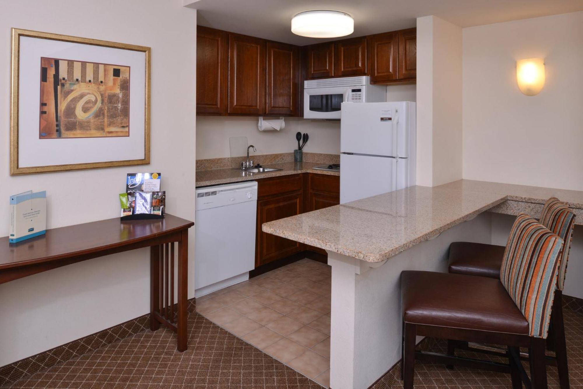 Staybridge Suites Indianapolis-Airport By Ihg Plainfield Εξωτερικό φωτογραφία