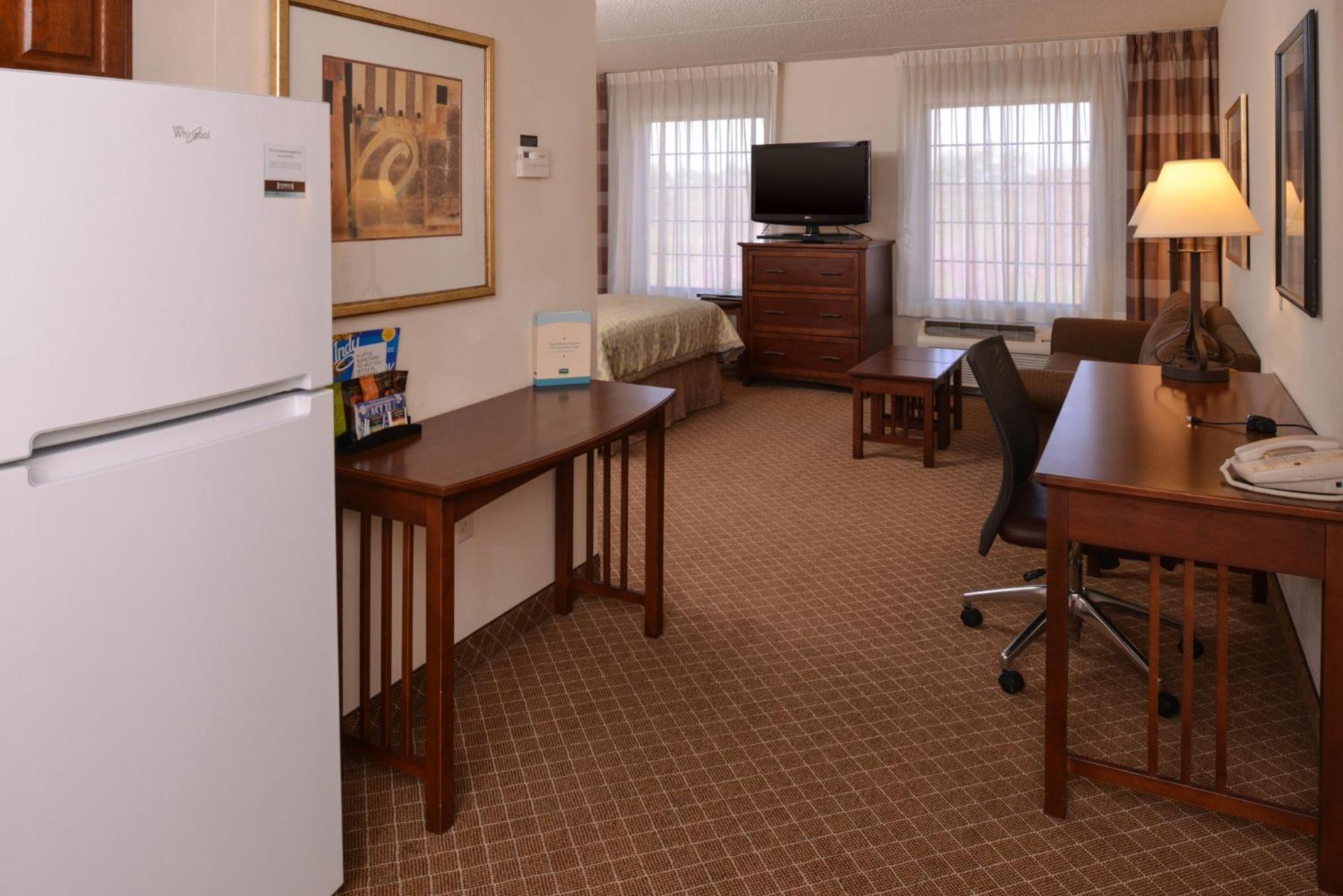 Staybridge Suites Indianapolis-Airport By Ihg Plainfield Εξωτερικό φωτογραφία