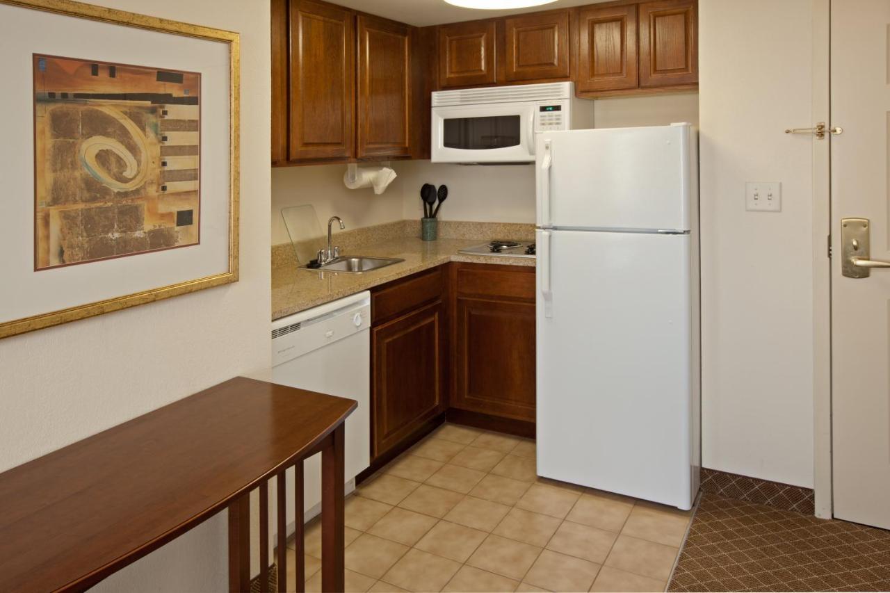 Staybridge Suites Indianapolis-Airport By Ihg Plainfield Εξωτερικό φωτογραφία